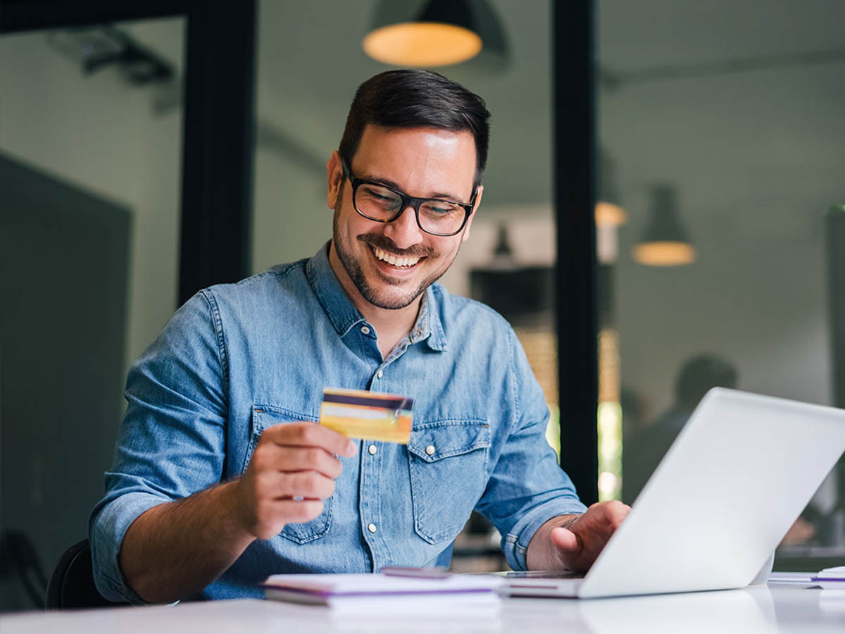 Rivero and Viseca Launch the First End-to-End Digital Chargeback Solution Amiko